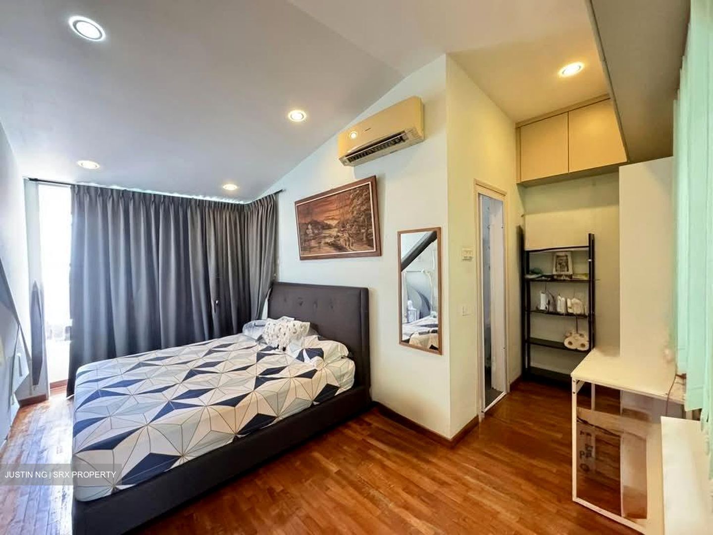 Opera Estate (D15), Terrace #609586511